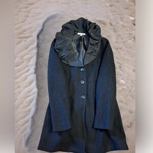 Cabi Size S Womens Black 100% Wool Wide Ruffle Collar Button Up Coat